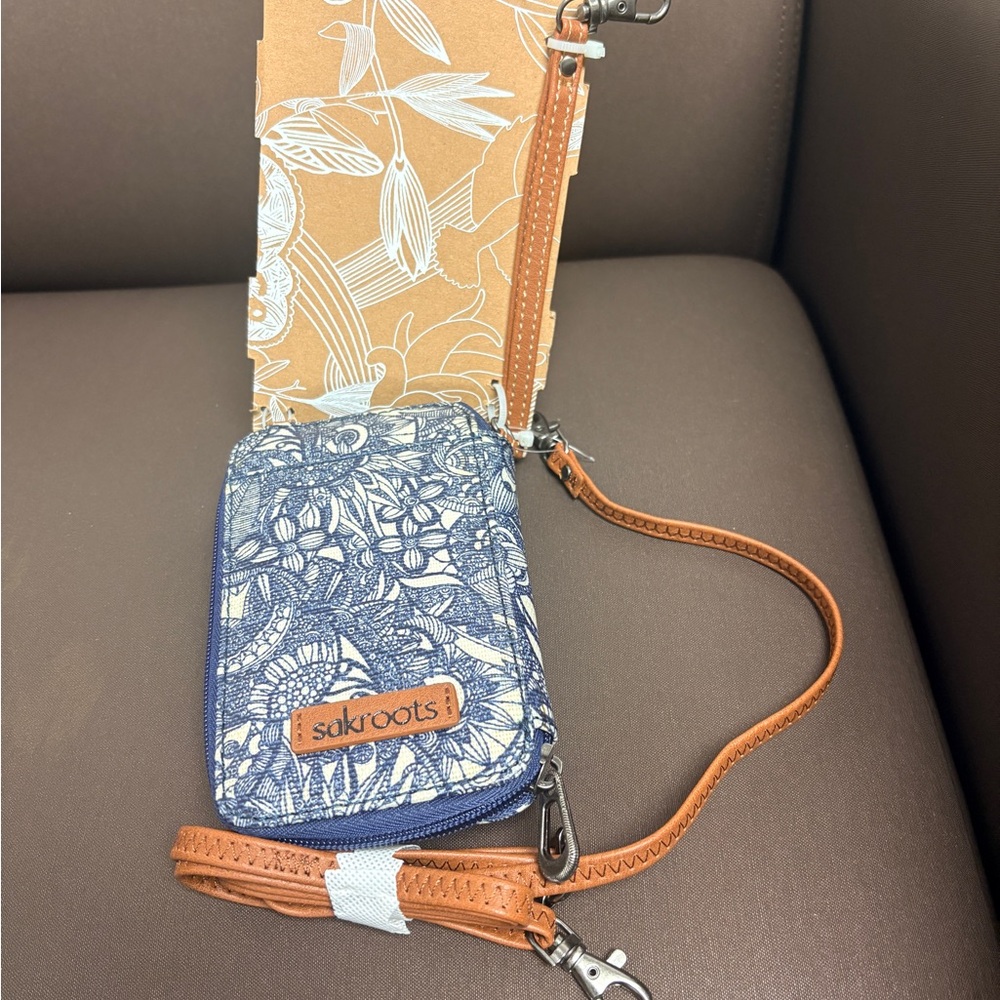 Sakroots Navy and Cream Floral Crossbody Bag - Picture 2 of 5